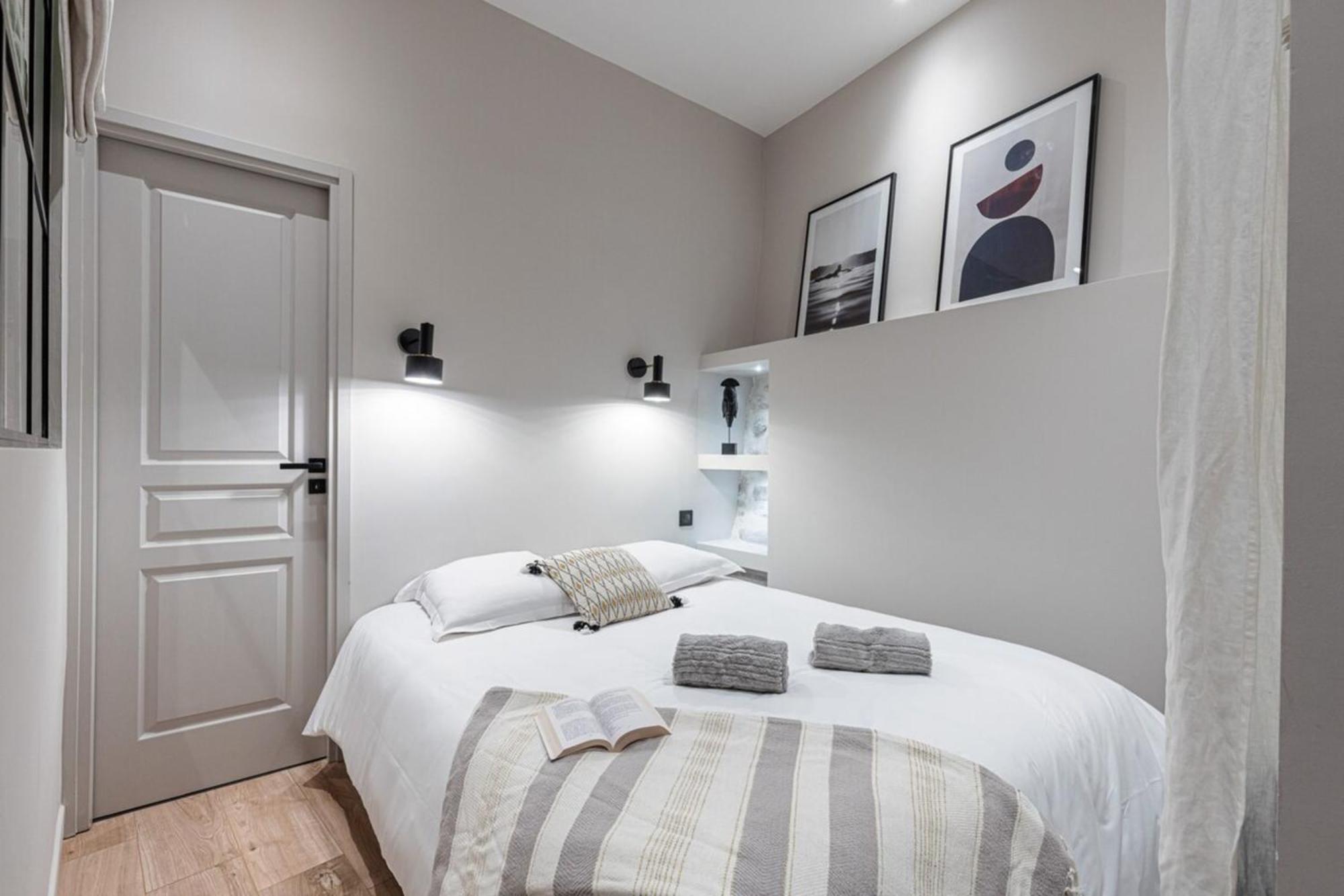 La Croix - Old Town Modern Apartment - 2 Bedrooms Nizza Kültér fotó