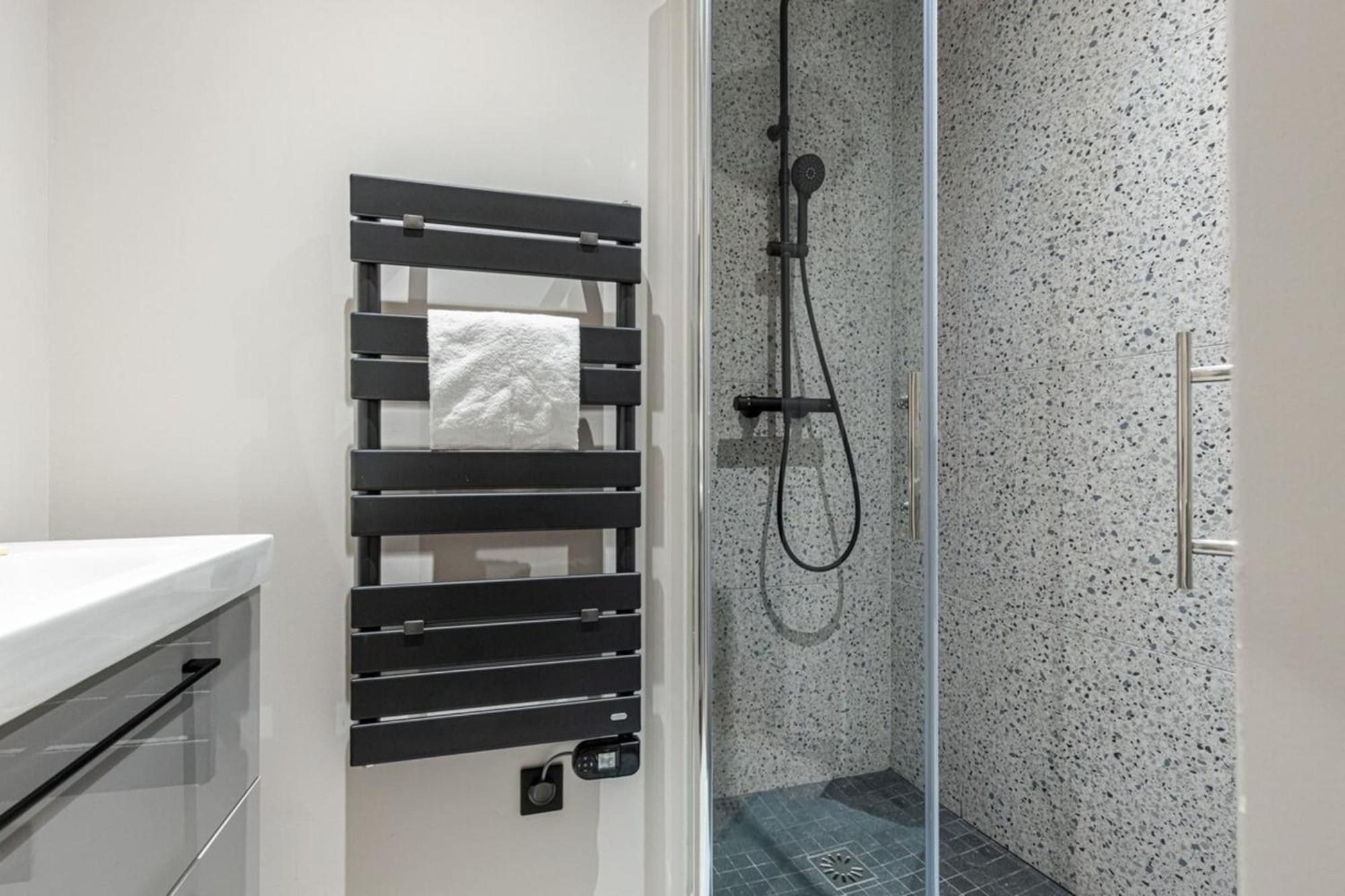 La Croix - Old Town Modern Apartment - 2 Bedrooms Nizza Kültér fotó