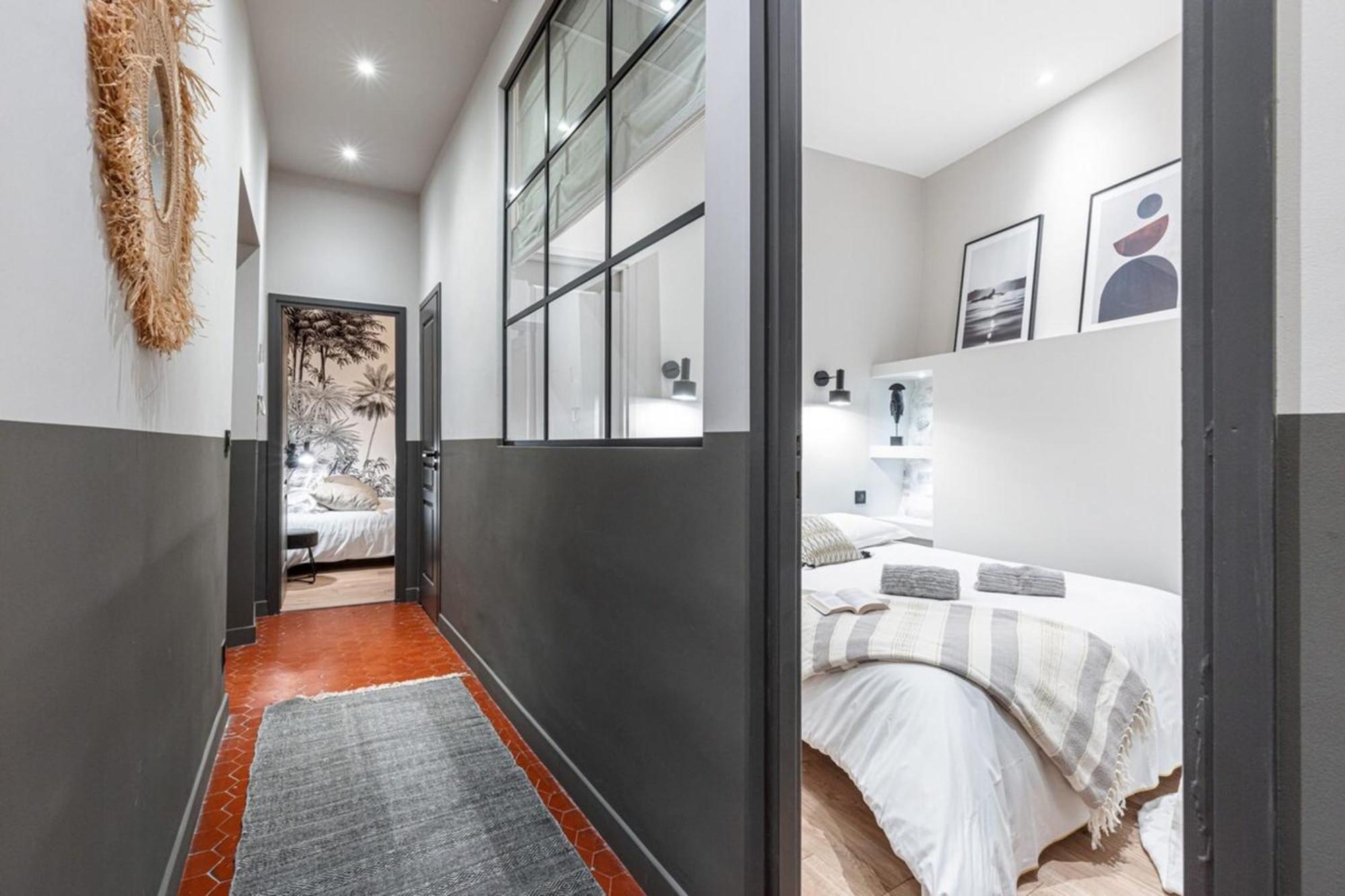 La Croix - Old Town Modern Apartment - 2 Bedrooms Nizza Kültér fotó