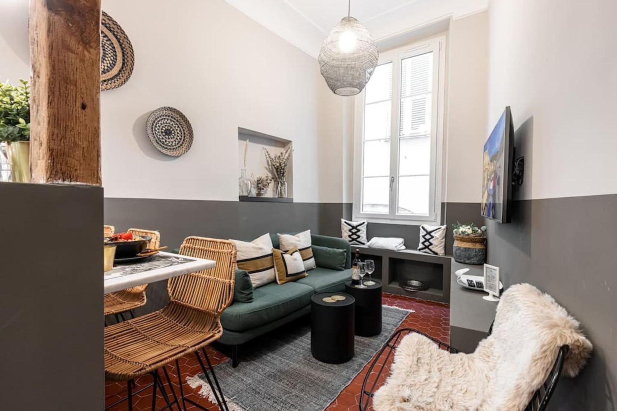 La Croix - Old Town Modern Apartment - 2 Bedrooms Nizza Kültér fotó