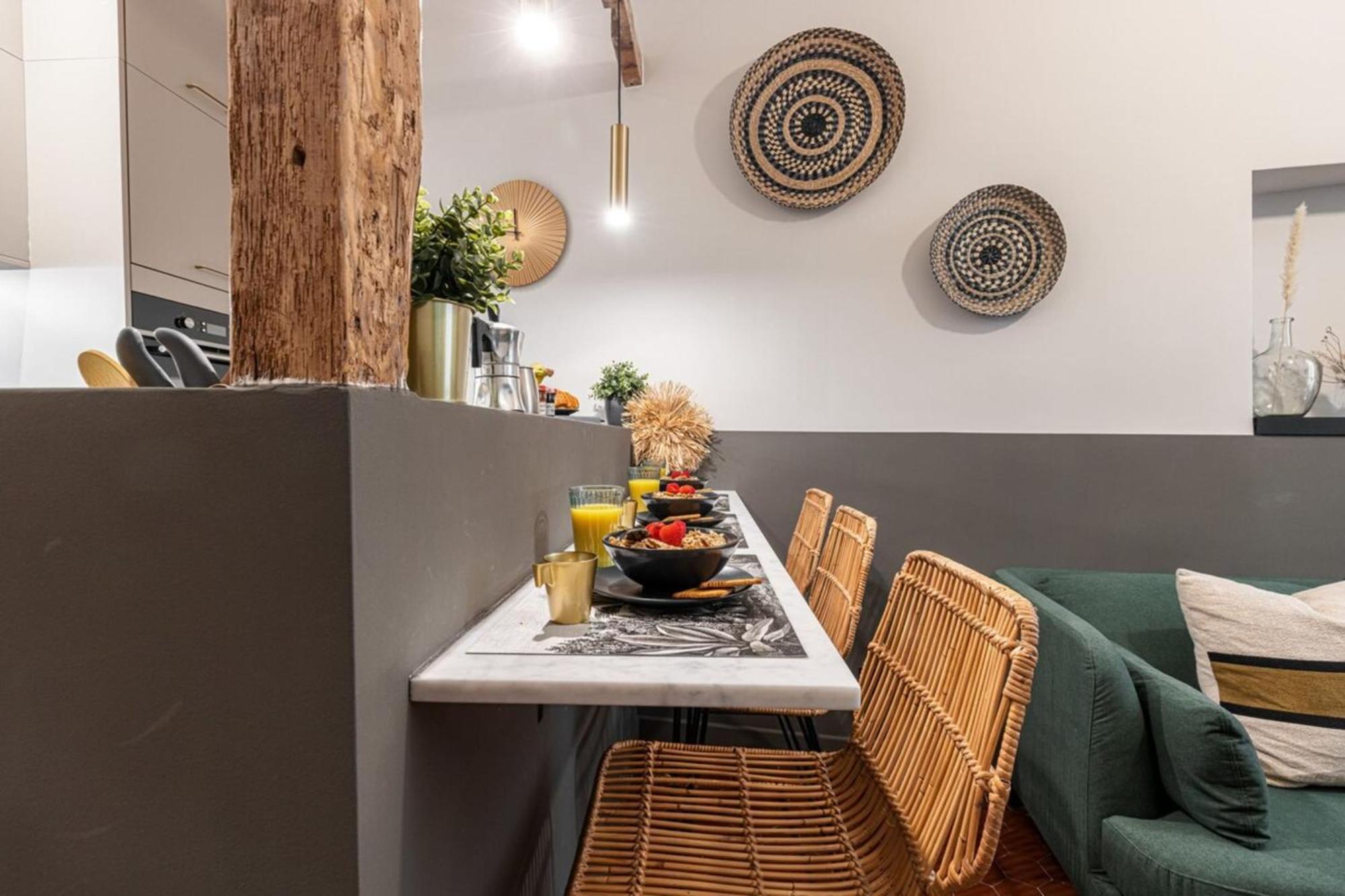 La Croix - Old Town Modern Apartment - 2 Bedrooms Nizza Kültér fotó
